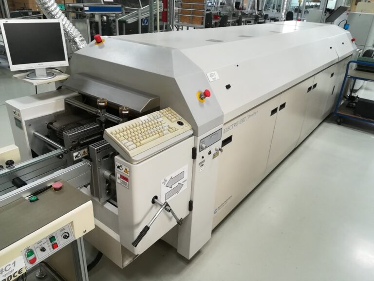 Na sprzedaż: Piec reflow Electrovert OmniFlo 7 (2001)